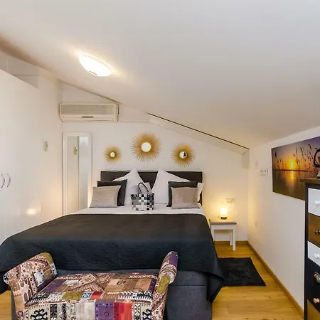 Orange Tree تْسافتات