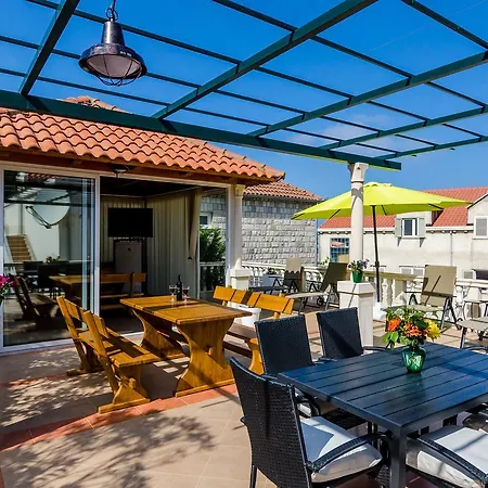 Appartement Orange Tree